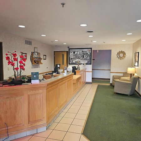 Motel Super 8 By Wyndham Ava Exteriér fotografie