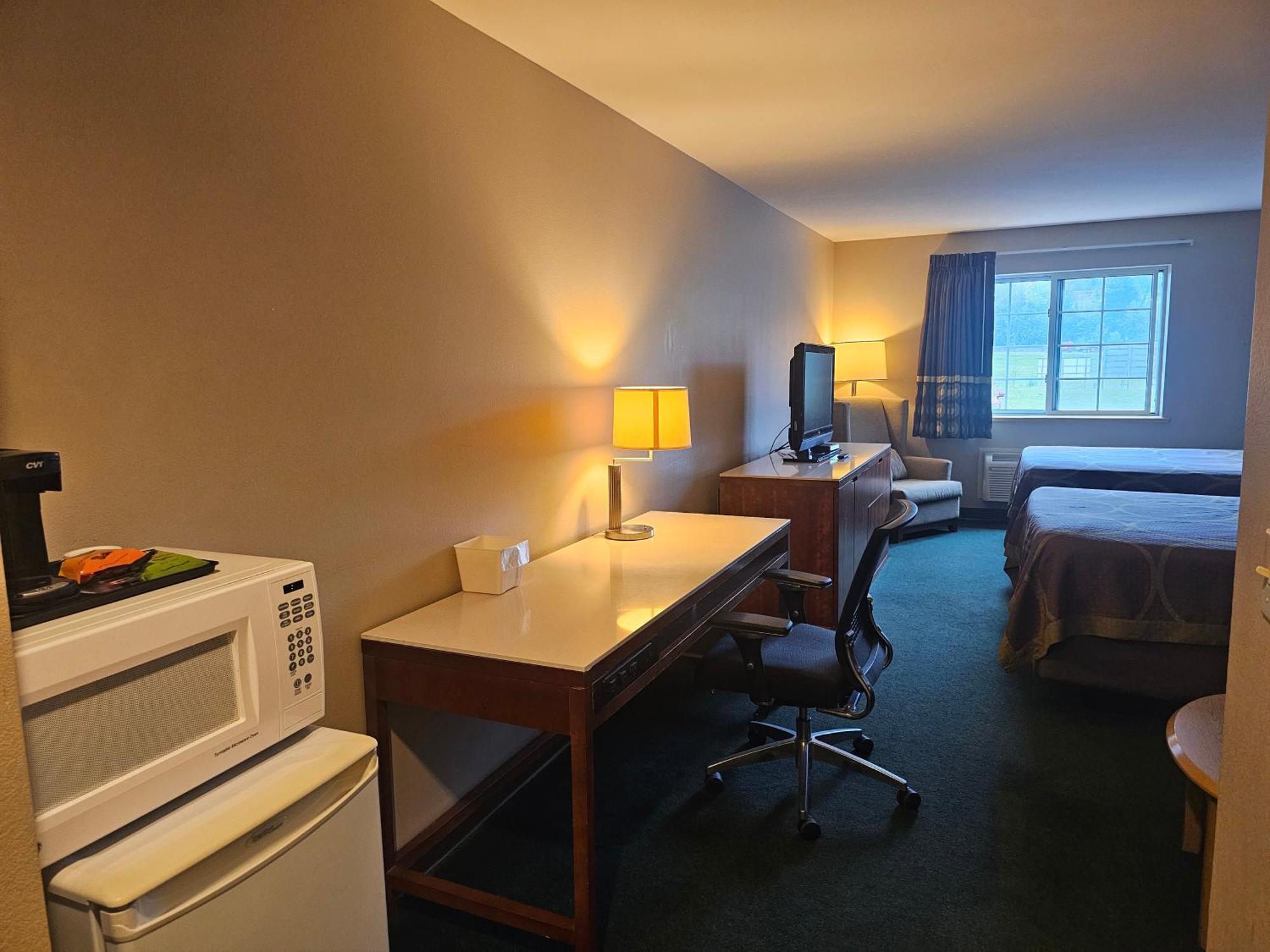 Motel Super 8 By Wyndham Ava Exteriér fotografie