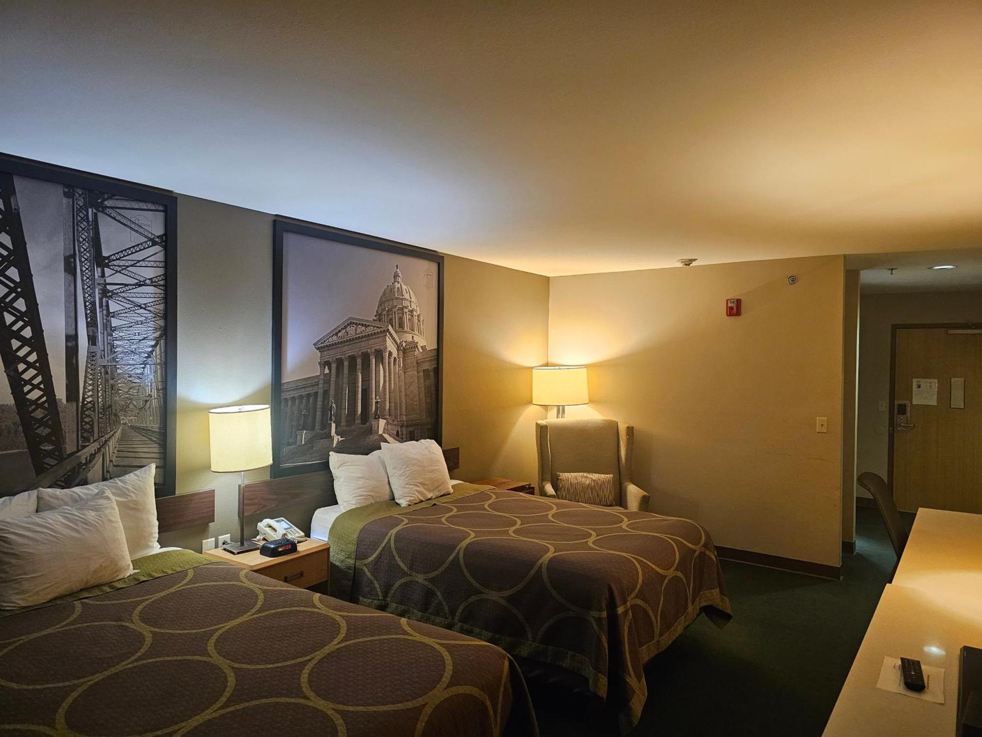 Motel Super 8 By Wyndham Ava Exteriér fotografie