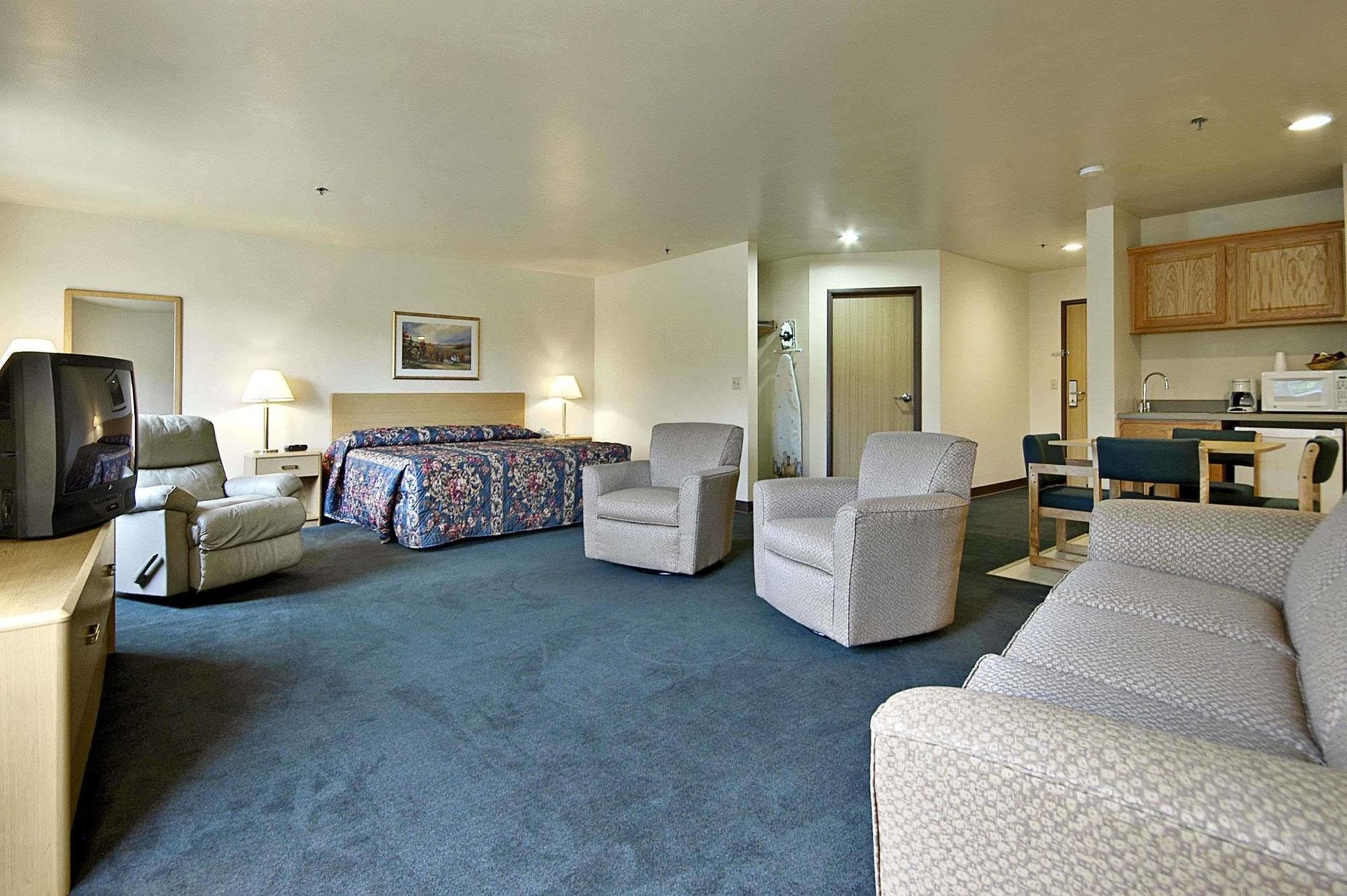Motel Super 8 By Wyndham Ava Exteriér fotografie